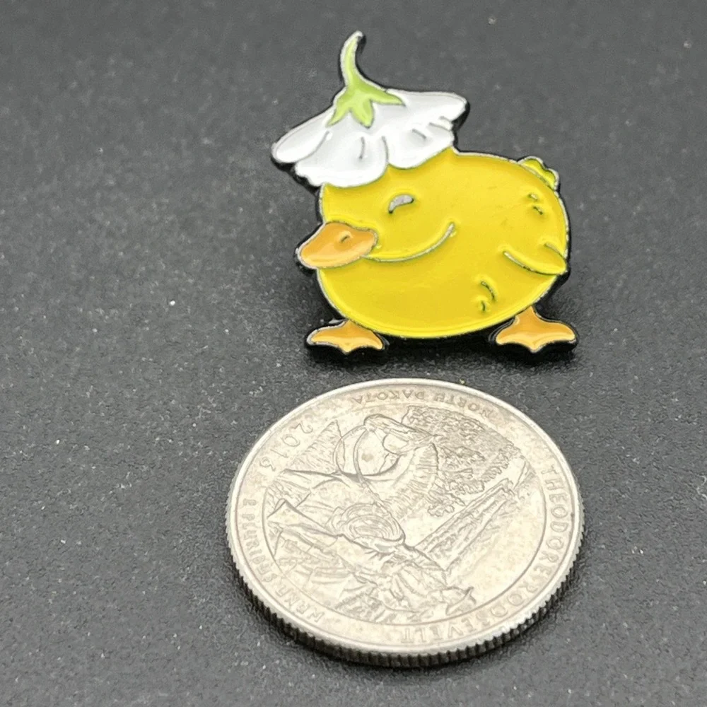Cute‎ Duck Duckling Flower On Head Lapel Hat Pin